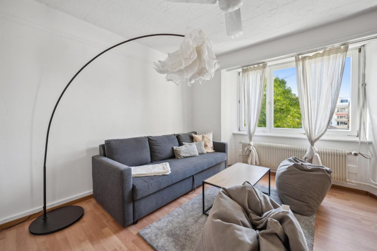 Homey Comfort In Oerlikon Zurique Exterior foto