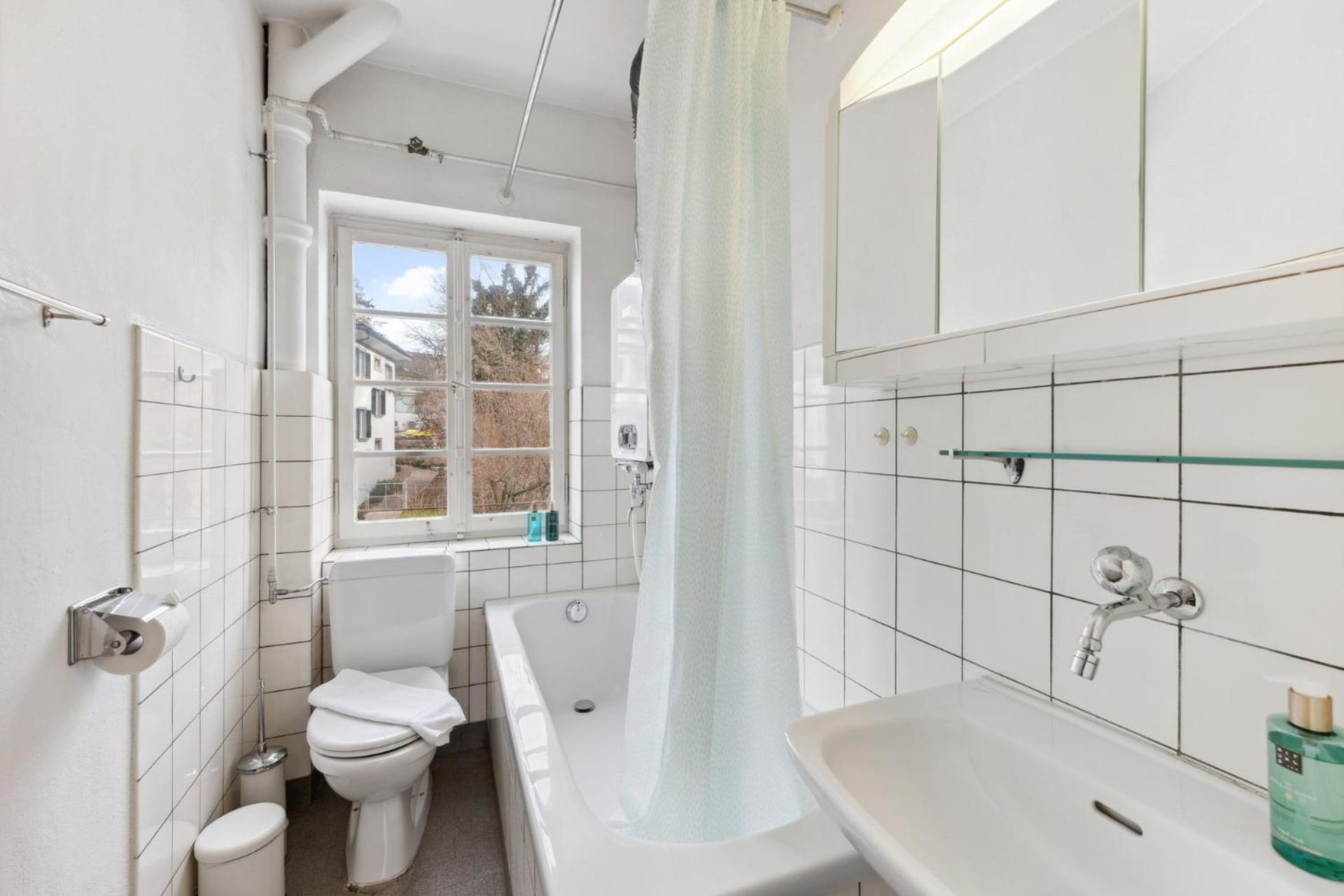 Homey Comfort In Oerlikon Zurique Exterior foto