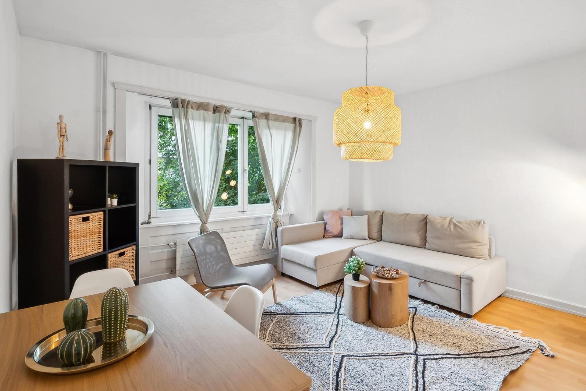 Homey Comfort In Oerlikon Zurique Exterior foto